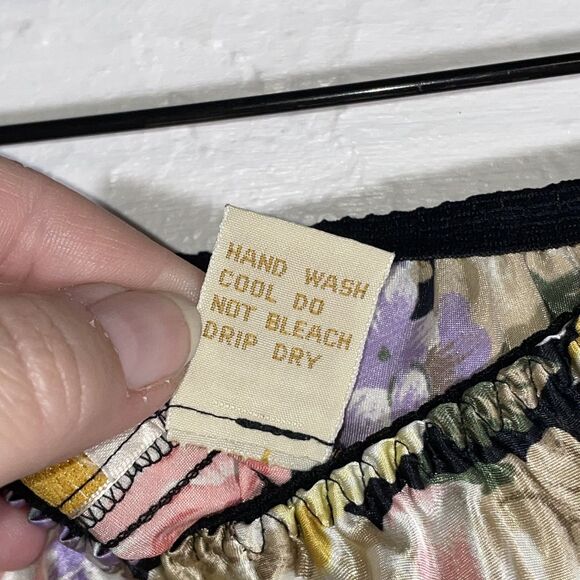 Vintage Victoria’s Secret Gold Label Floral High Cut Satin Bloomers Shorts M - Picture 6 of 8